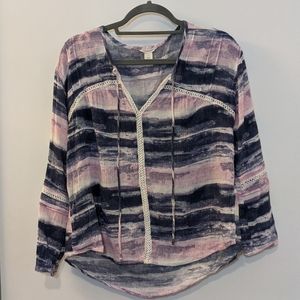 Caslon summery long sleeve top